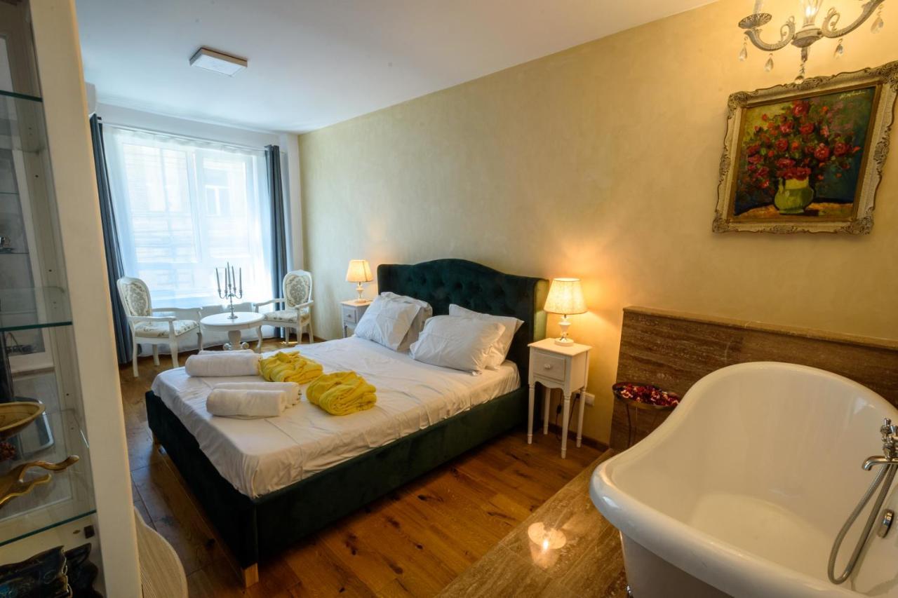 Ultracentral luxury apartment Cluj-Napoca Exterior foto